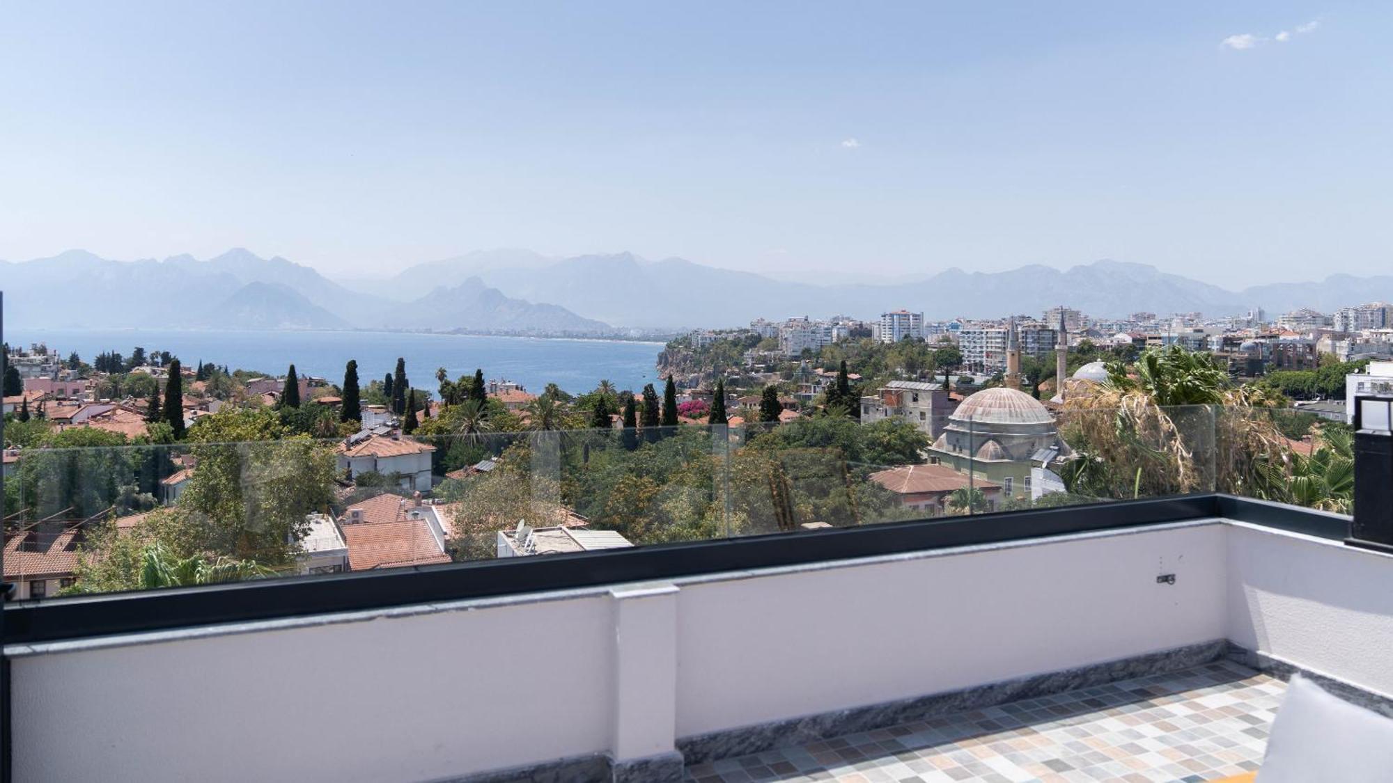 Just Inn City Antalya Buitenkant foto